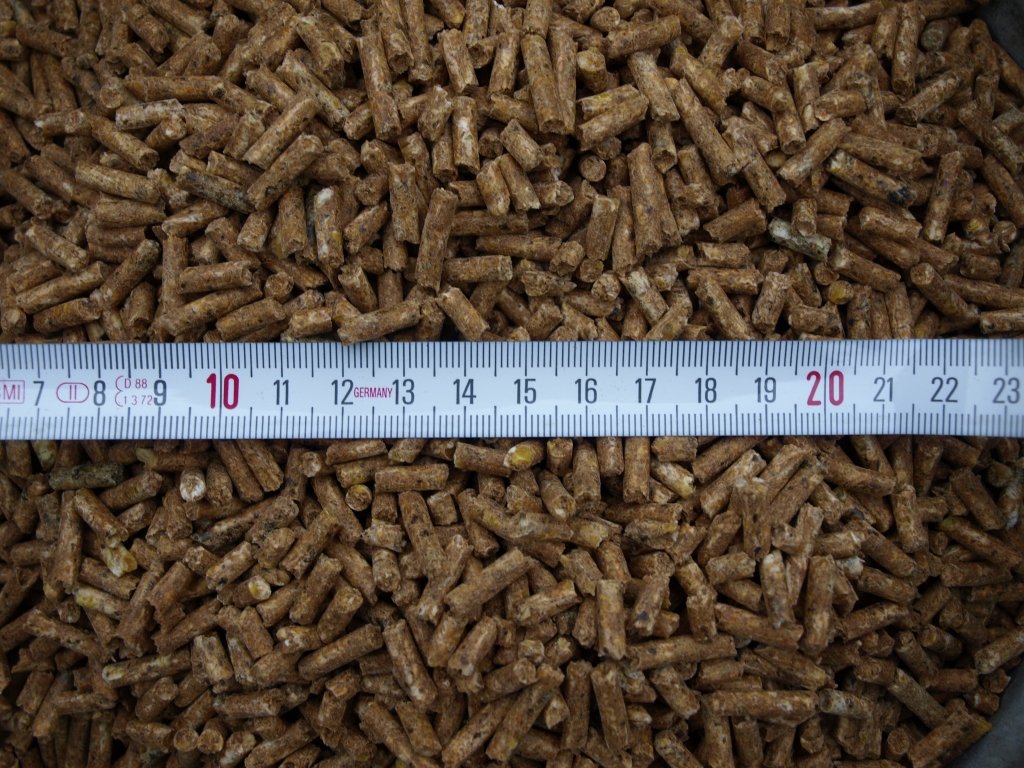 Pellets "Wildrepell" als effektives Vergrämungsmittel gegen Wildschweine